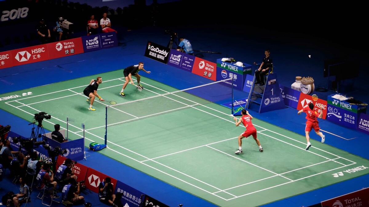 新的发展阶 新的发展阶